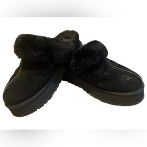 UGG Disquettes Platform Slippers - Women’s Size 8 (Black)​